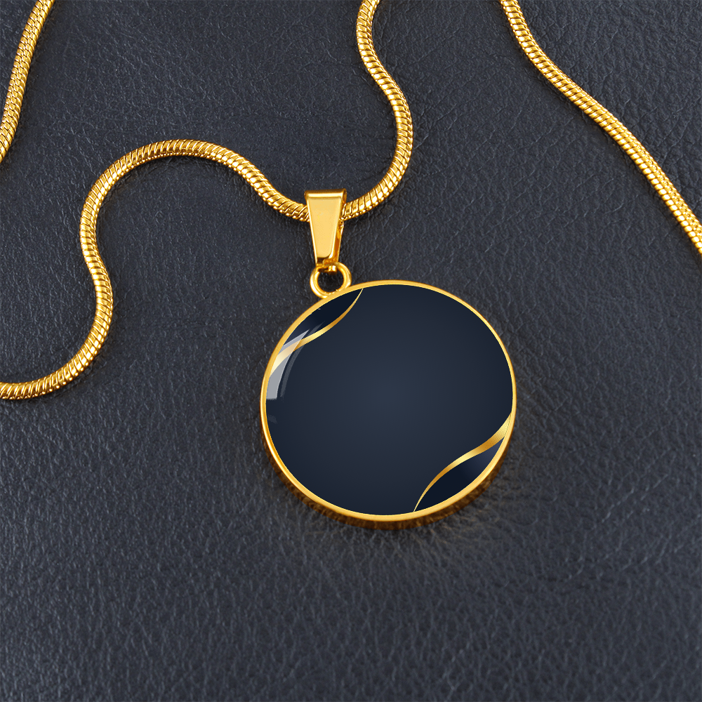 luxury graphig circle necklace