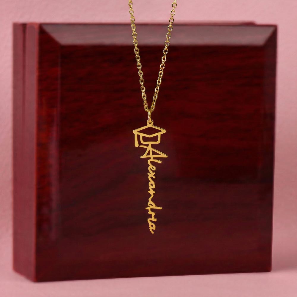 graduation cap necklace ( no MC )