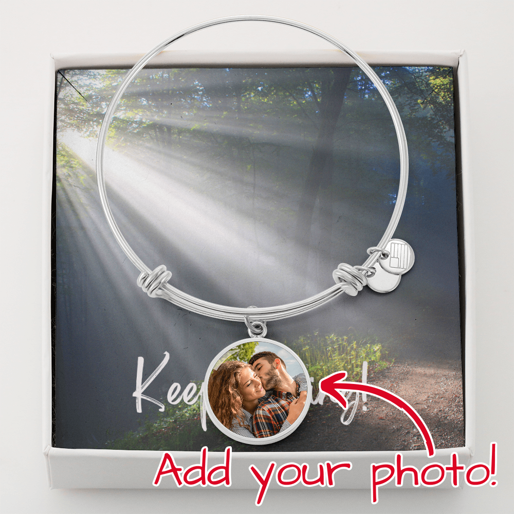 buyer upload luxury circle bangle